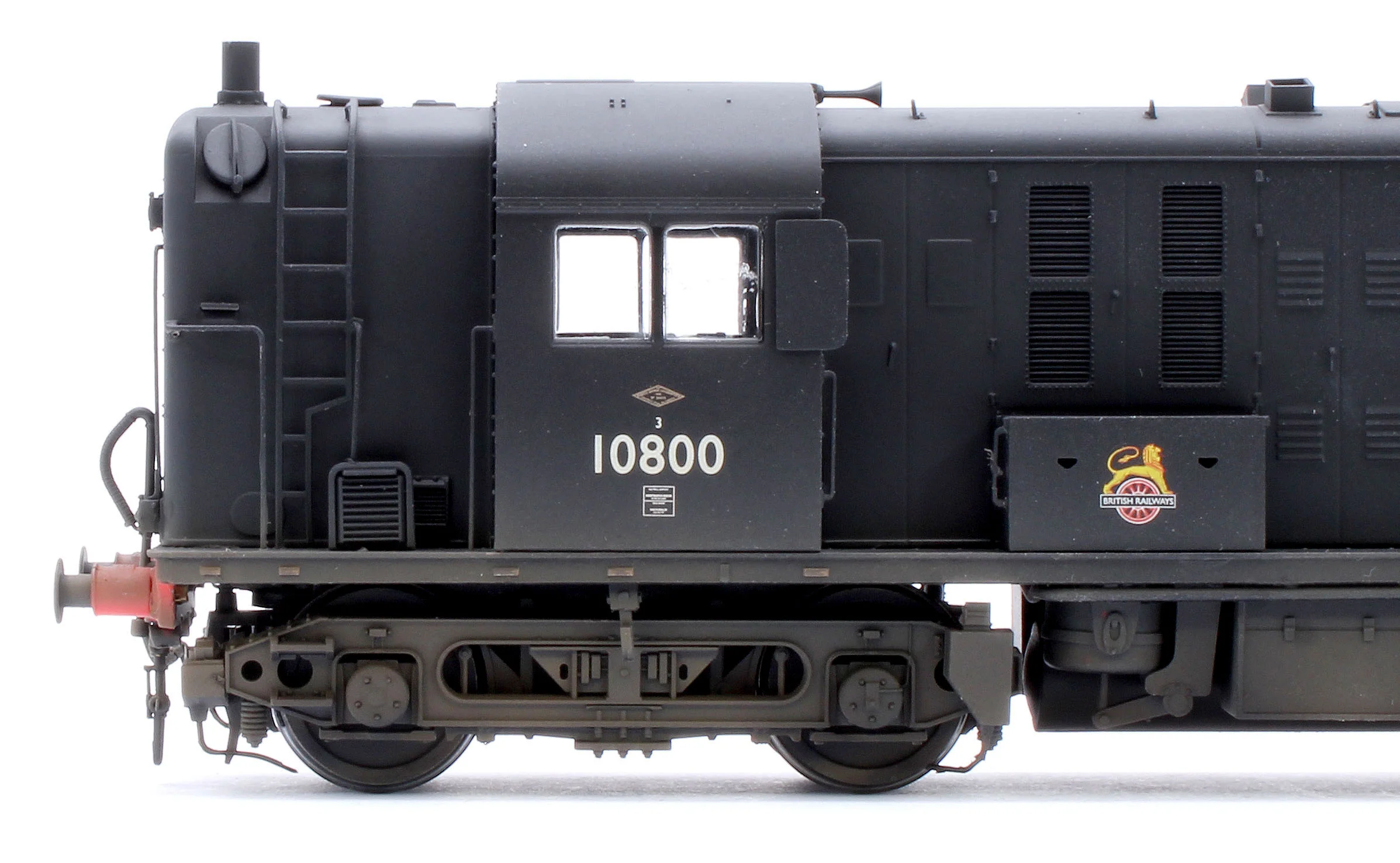 Pre-Owned North British Prototype 10800 BR Early Emblem Black with Black Bogies (final BR condition) Diesel Locomotive - Weathered - Image 9