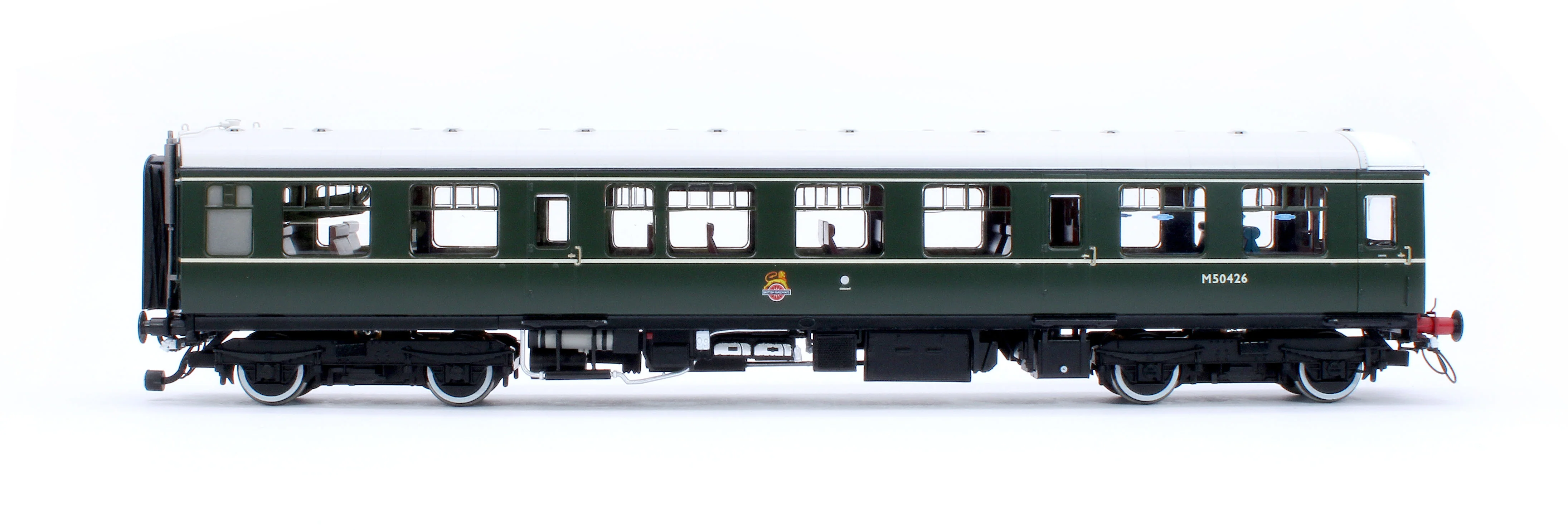 1450 Class 104 3 Car DMU M50422/M59134/M50426 BR Green (Early) with Lion & Wheel Emblem - Image 10