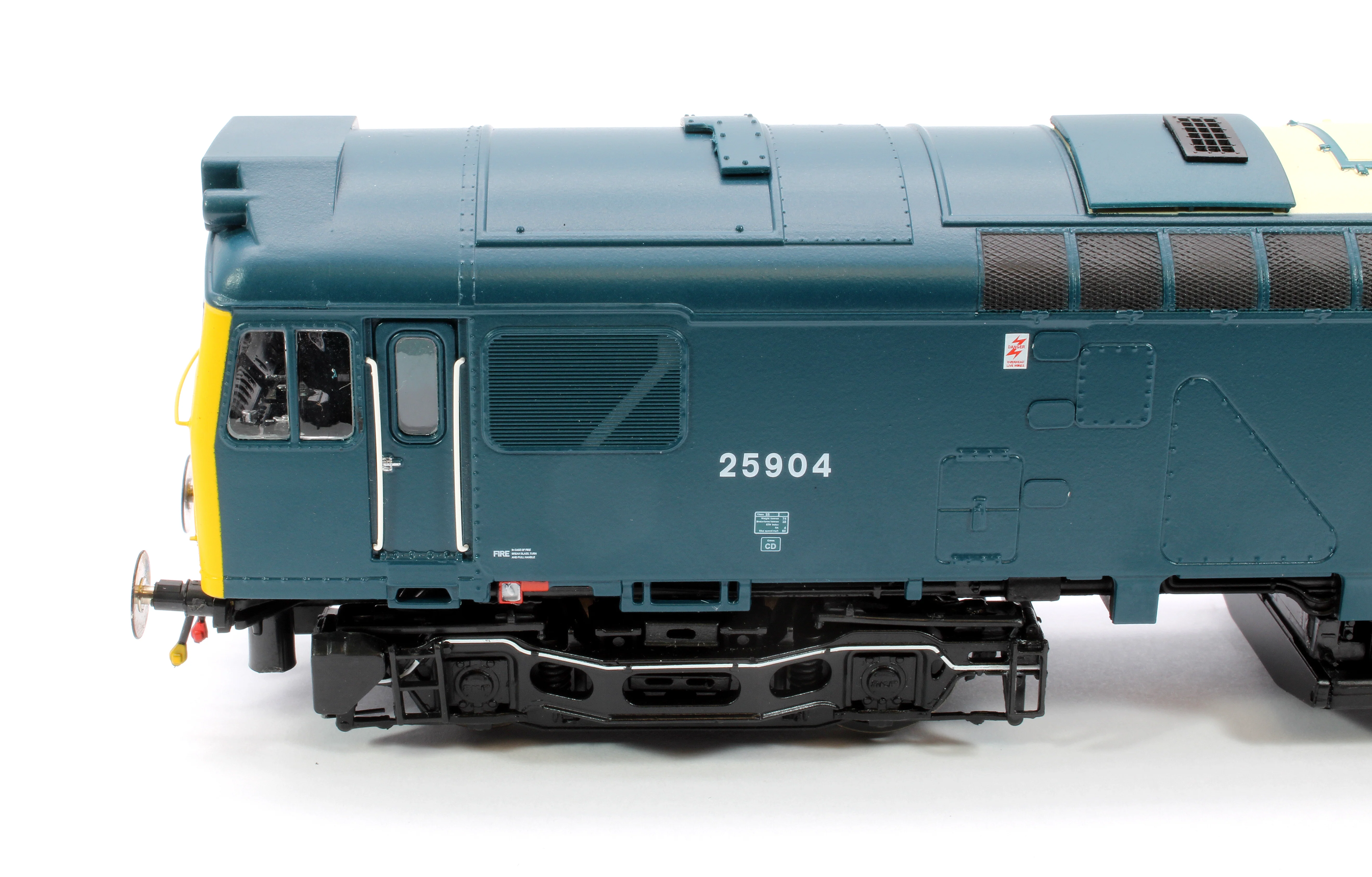 Class 25 BR Rail Blue 25904 Diesel Locomotive - Image 8