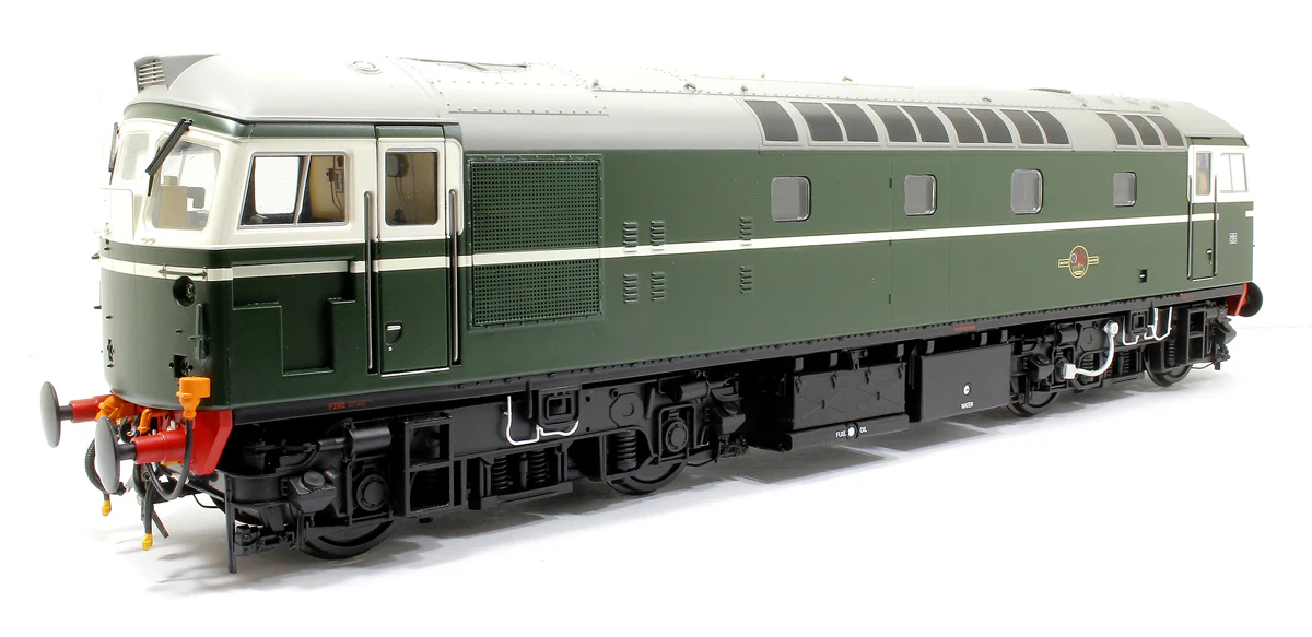 Class 26 BR Green (Unnumbered) Diesel Locomotive - Image 3