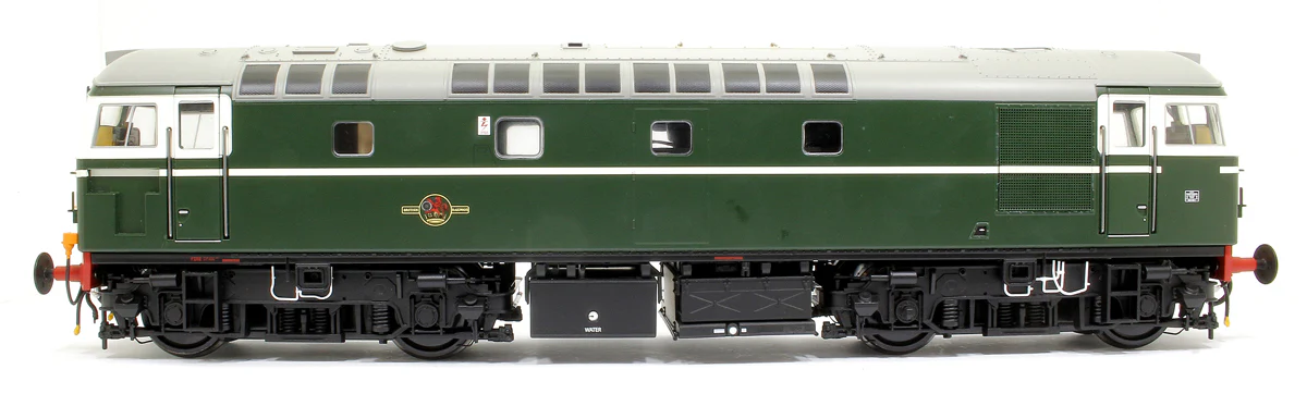 Class 26 BR Green (Unnumbered) with Small Yellow Panel Diesel Locomotive - Image 5