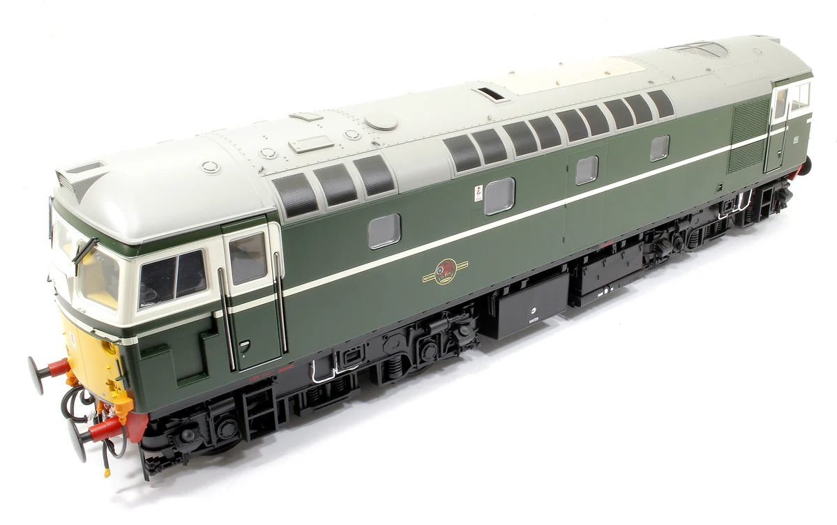 Class 26 BR Green (Unnumbered) with Small Yellow Panel Diesel Locomotive - Image 8
