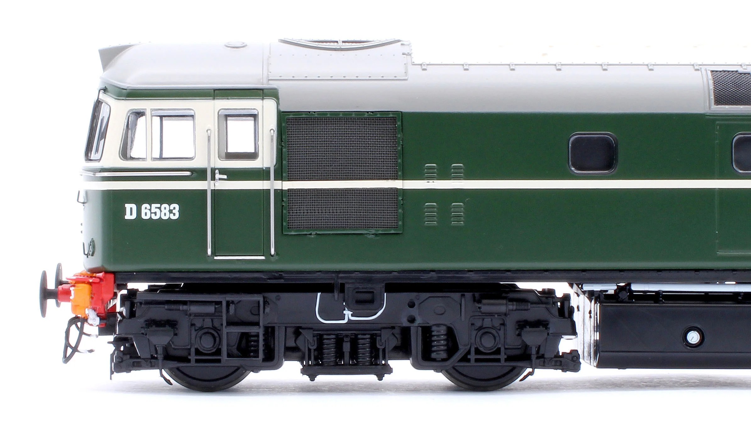 Class 33/0 BR Green BRCW Type 3 No.D6583 Diesel Locomotive - Image 6