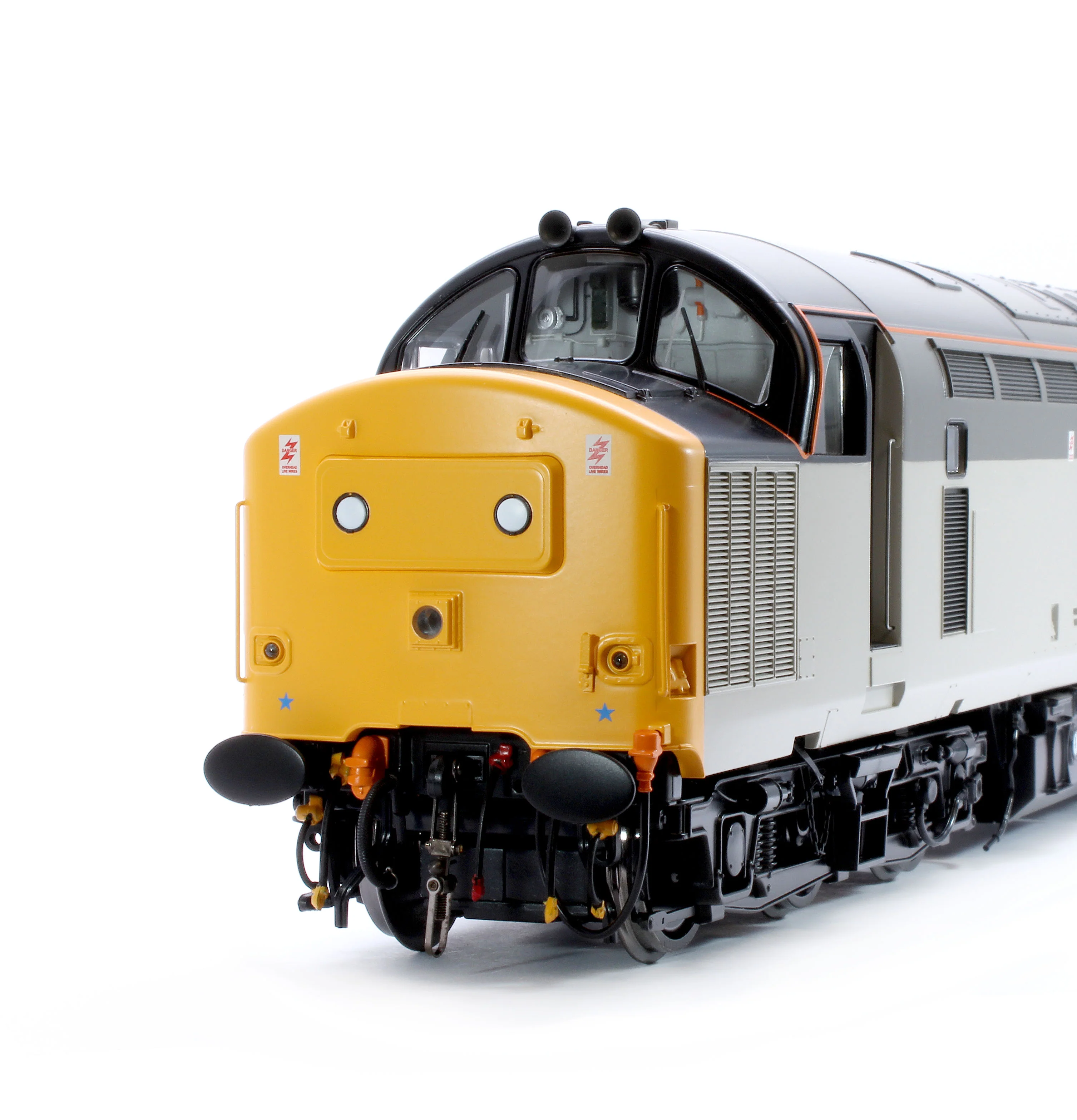 3733 Class 37/0 Railfreight Sector Grey Unnumbered/Unbranded (Centre Headcode) Diesel Locomotive - Image 6