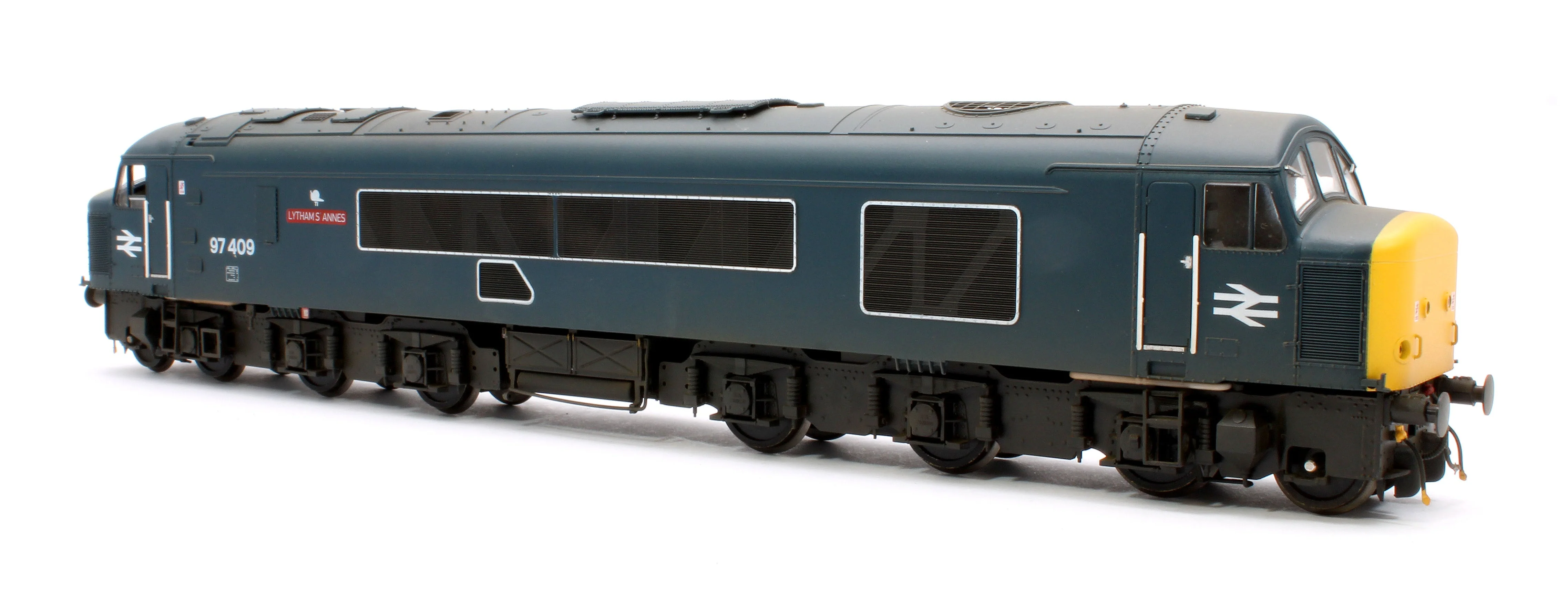 Pre-Owned Class 45/1 97409 'Lytham St Annes' BR Blue (Tinsley painted names) Diesel Locomotive - Weathered - Image 4