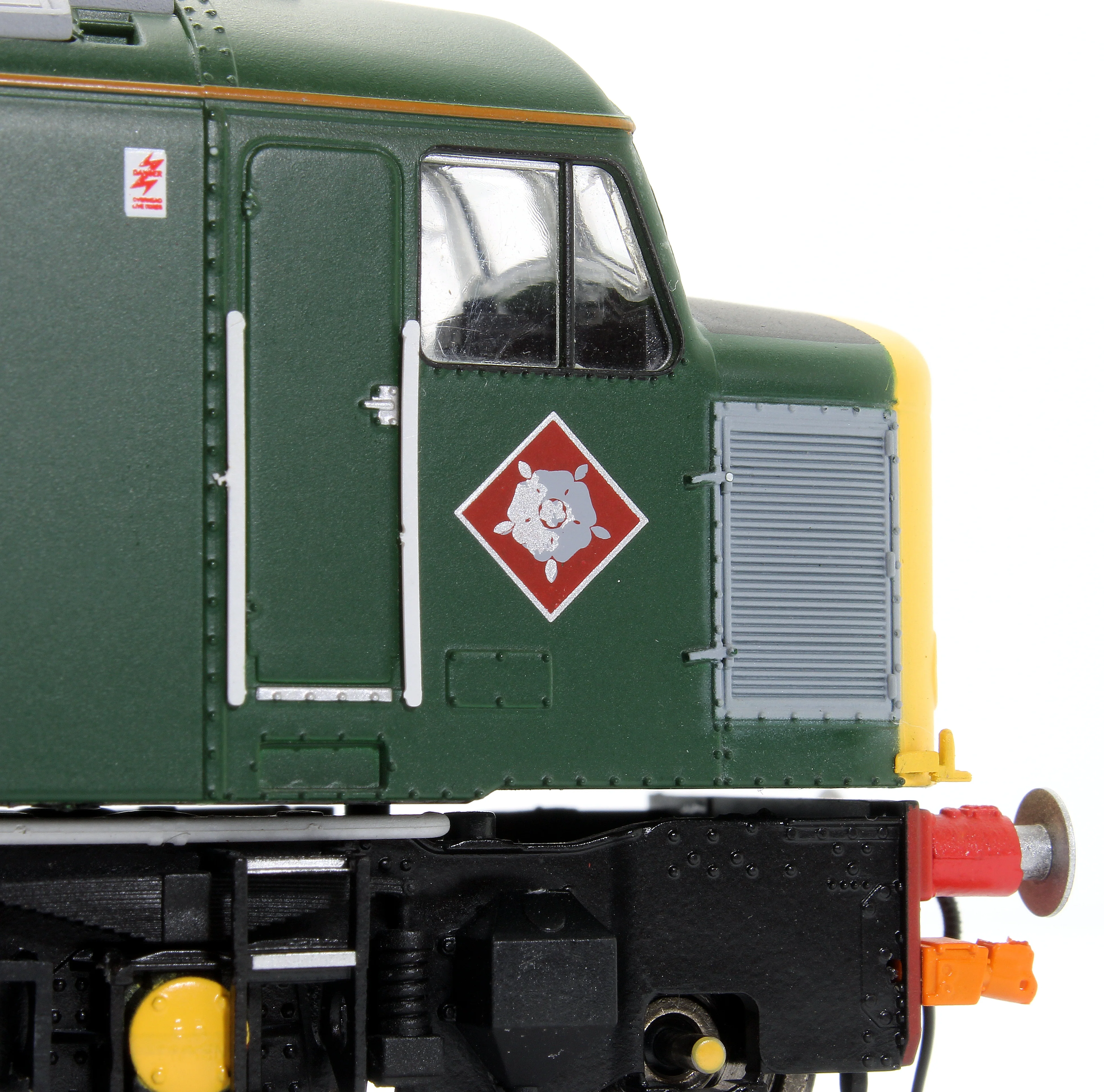 Class 45/1 45106 BR 'Railtour' Green with Full Yellow Ends, Tinsley Diamond plaques and square headlight Diesel Locomotive - Image 7