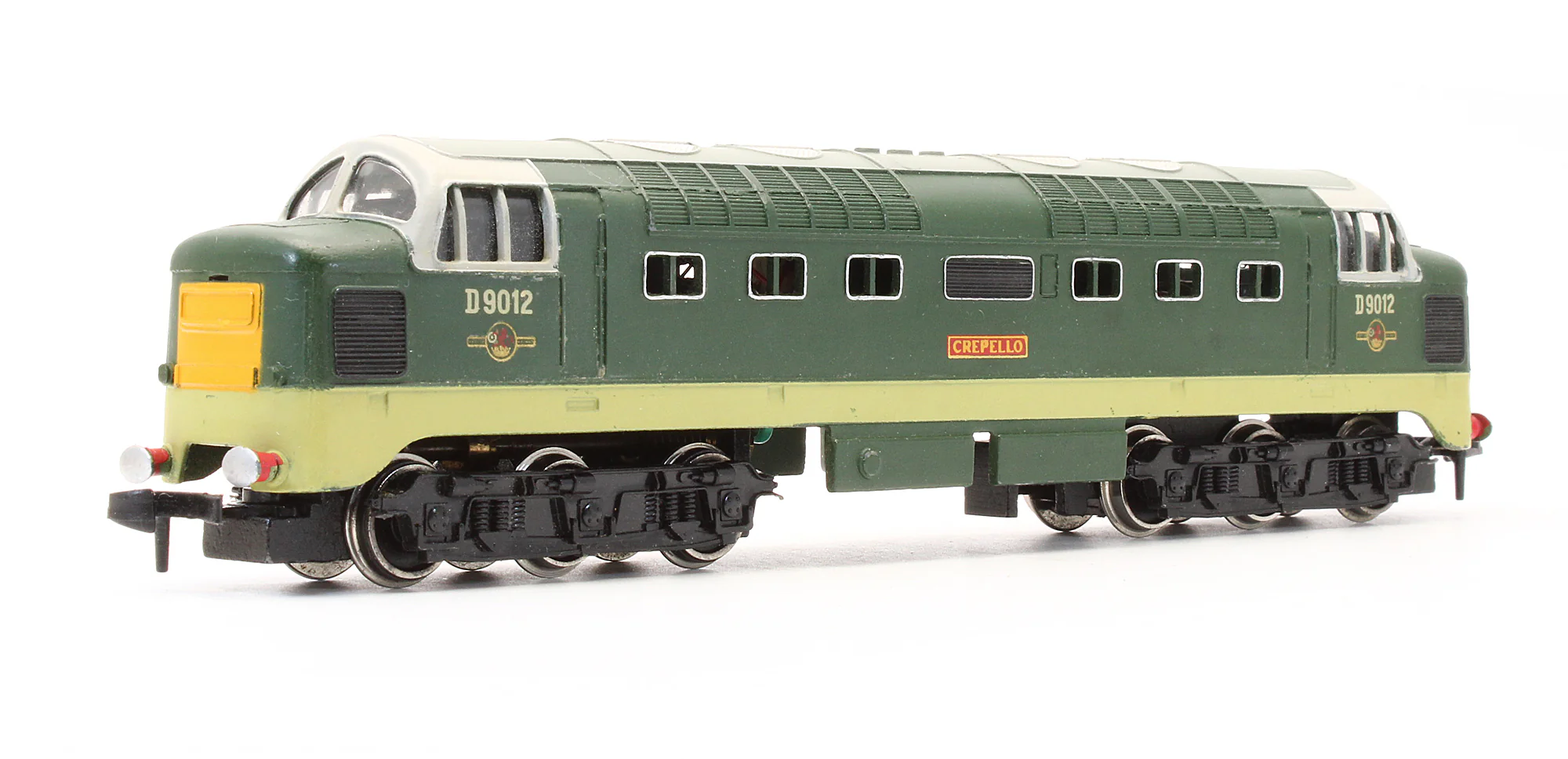 Pre-Owned 2234 BR Two Tone Green Deltic 'Crepello' D9012 Diesel Locomotive - 2 Rail - Image 2