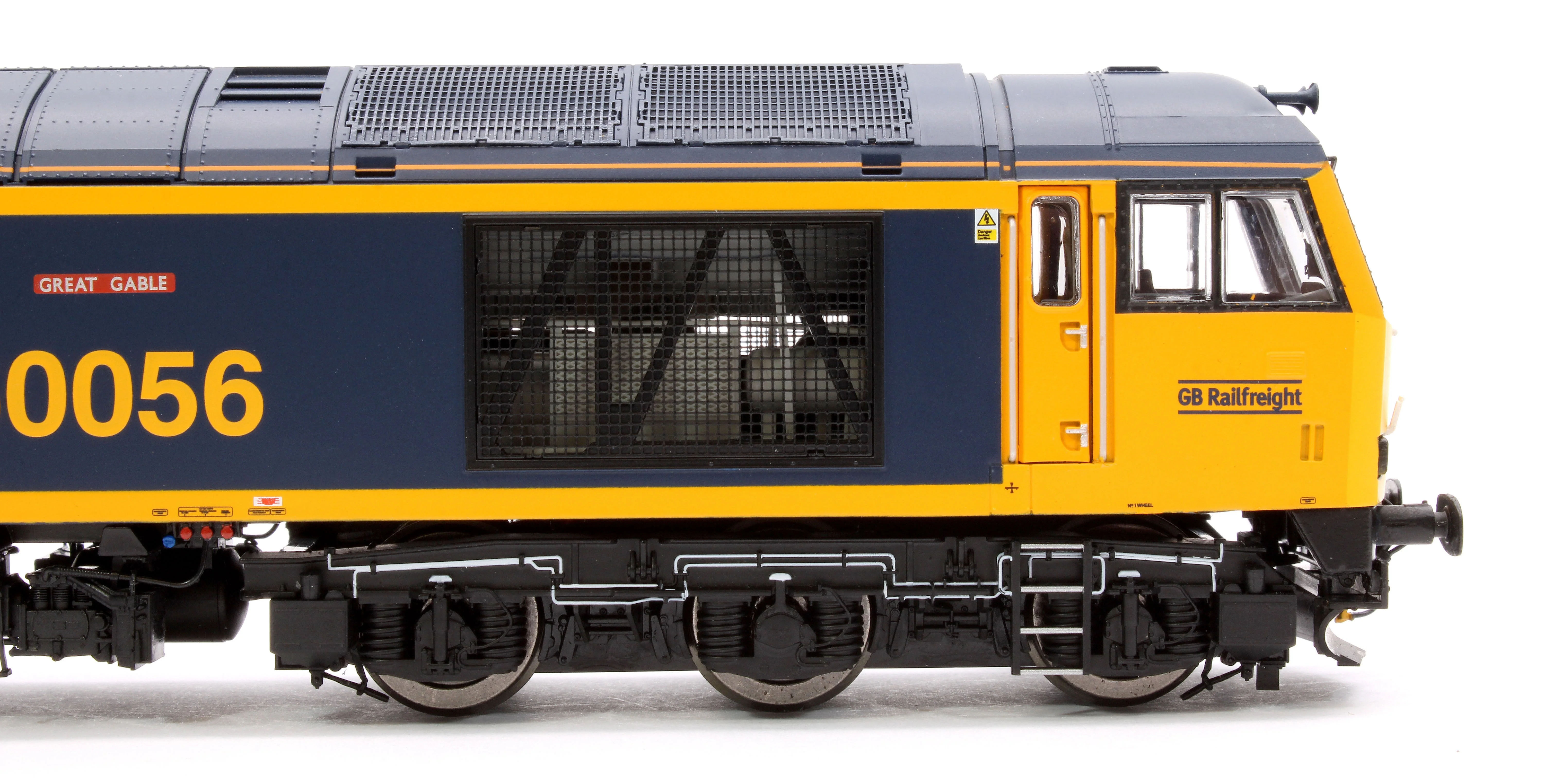 Pre-Owned R30355TXS GB Railfreight Class 60 Co-Co 60056 Great Gable Diesel Locomotive - DCC Sound - Image 7