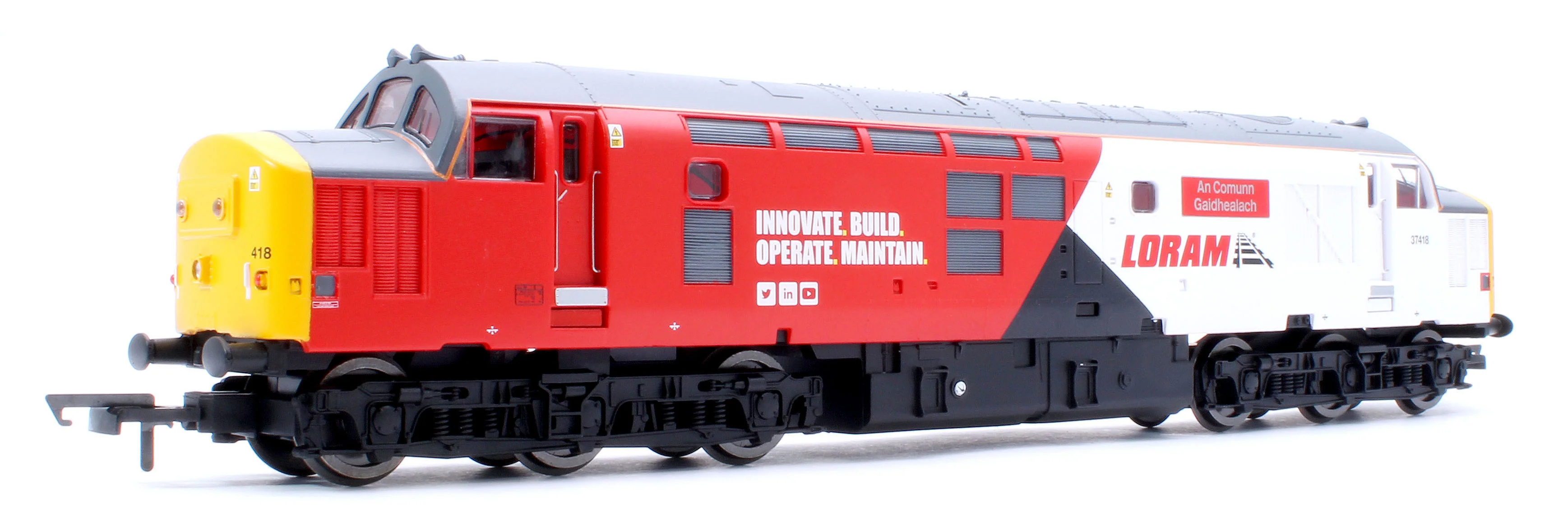 RailRoad Class 37 Loram 'An Comunn Gaidhealach' 37418 Diesel Locomotive - Image 4