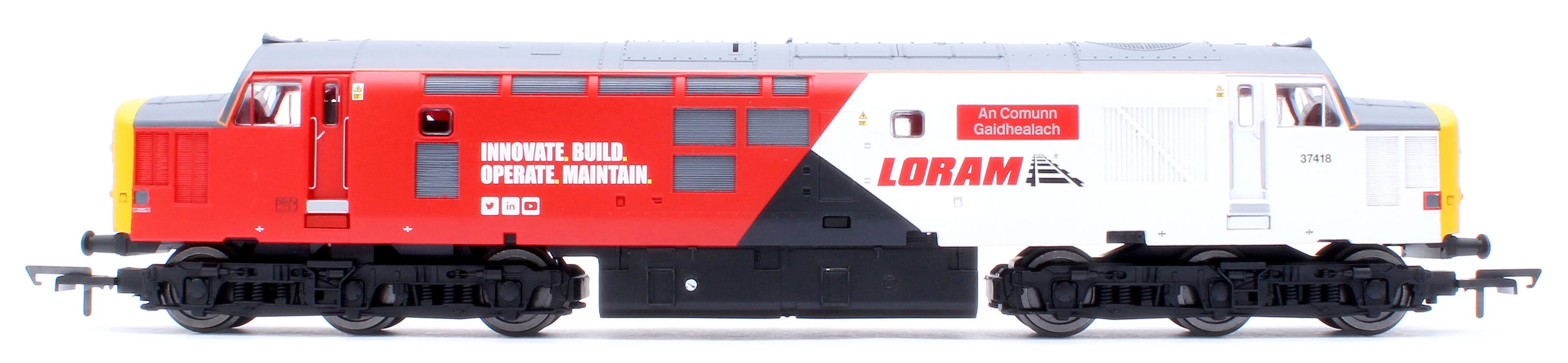 RailRoad Class 37 Loram 'An Comunn Gaidhealach' 37418 Diesel Locomotive - Image 5