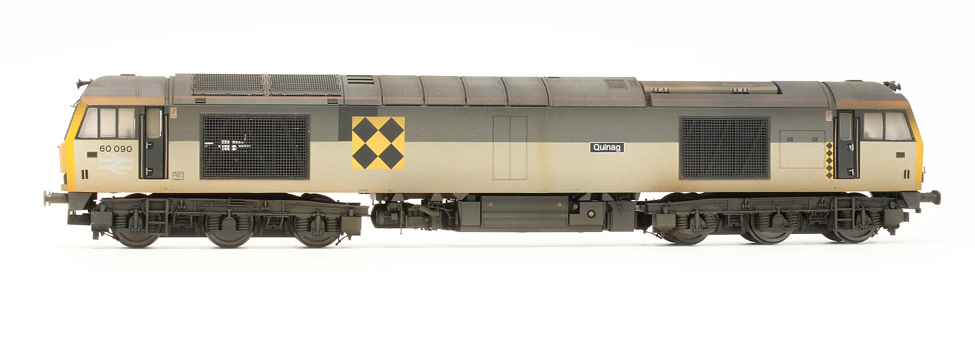 Pre-Owned Class 60 60090 Quinag BR Coal Sector Diesel Locomotive - Custom Weathered - Image 4