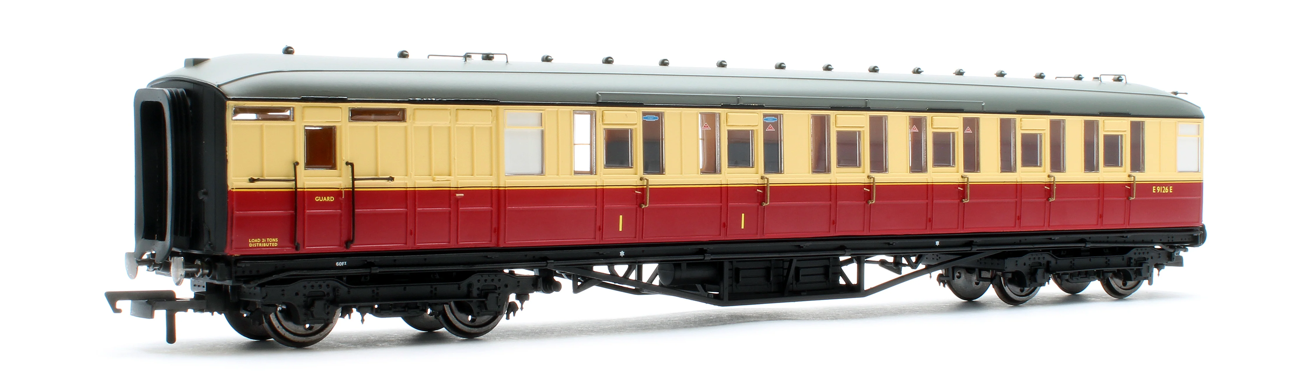 R40460 BR Gresley Corridor Crimson and cream Composite Brake No.E9126E