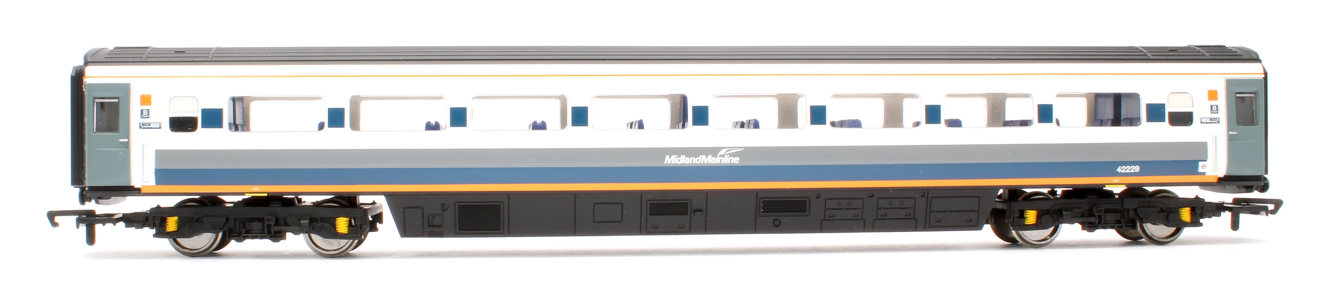 Pre-Owned Midland Mainline MK3 Standard Class Open Coach No.42229 - Image 2