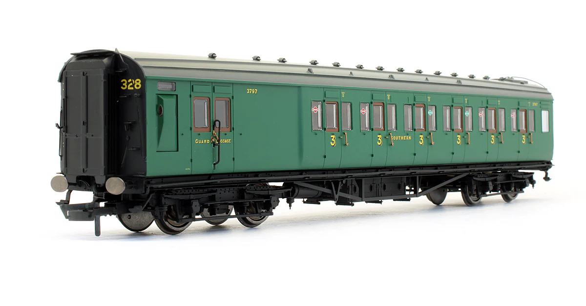 SR Maunsell 6 Compartment Brake 3rd Coach '3797' - Image 2