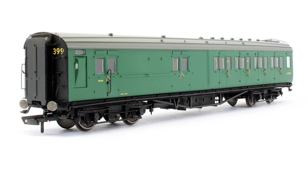 BR (Ex-SR) Maunsell 6 Compartment Brake 2nd Coach 'S 3232 S' - Image 2