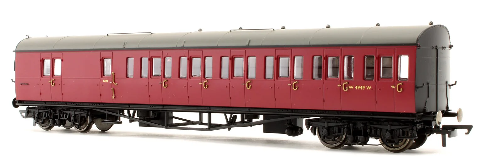 BR Collett 57' Bow Ended D98 Six Compartment Brake Third (Left Hand) W4949W - Era 4 - Image 2