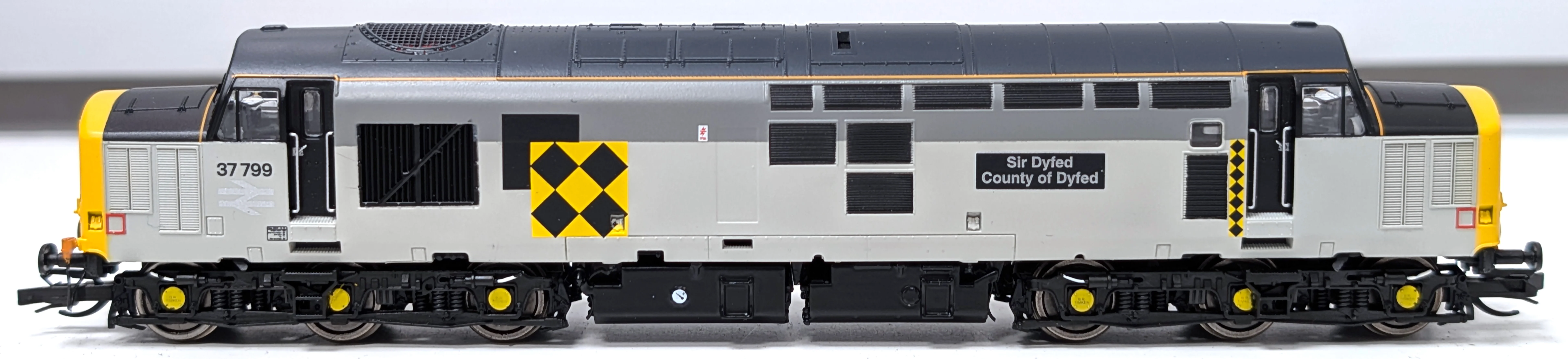TT1008M Coalfield Freight Train Set - Image 7