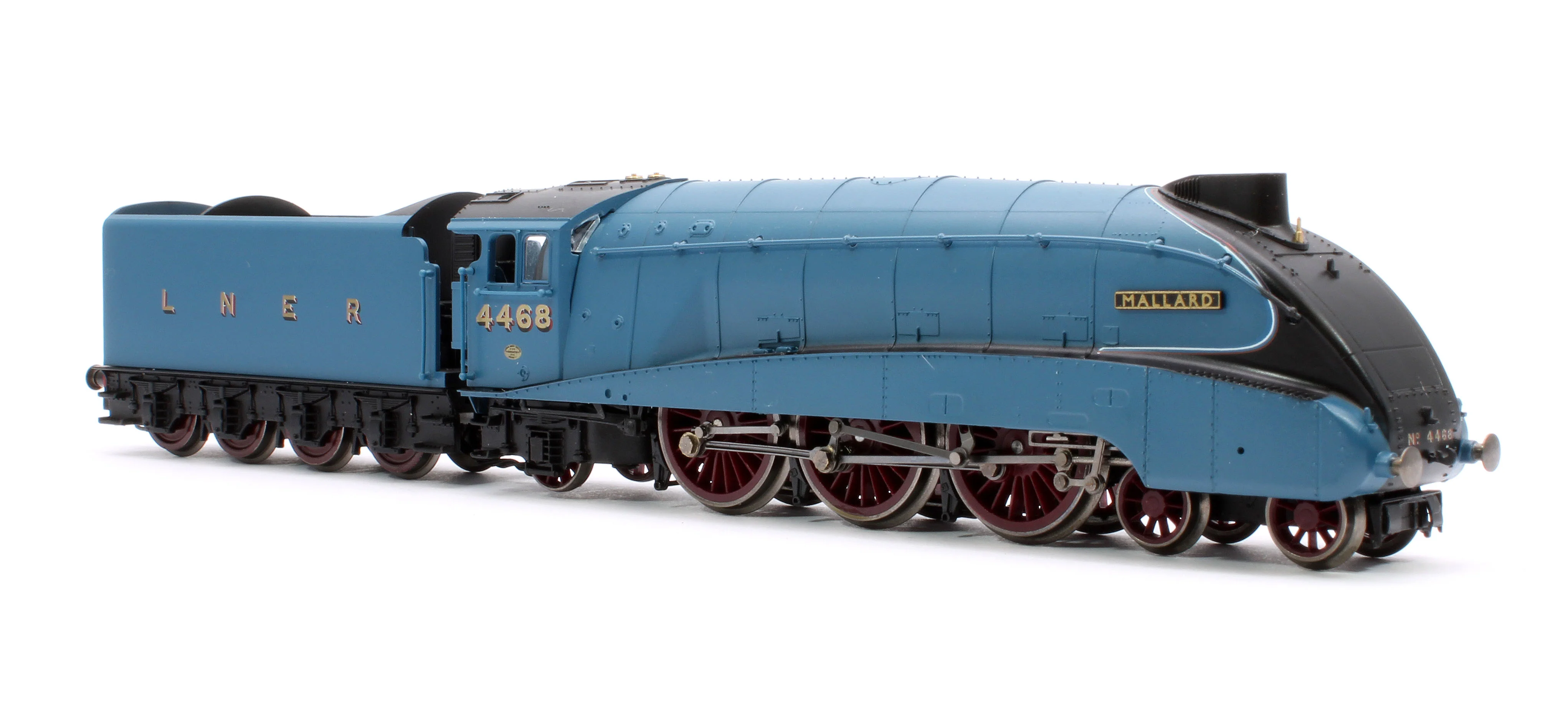 LNER Class A4 4-6-2 4468 'Mallard' Steam Locomotive - Image 4