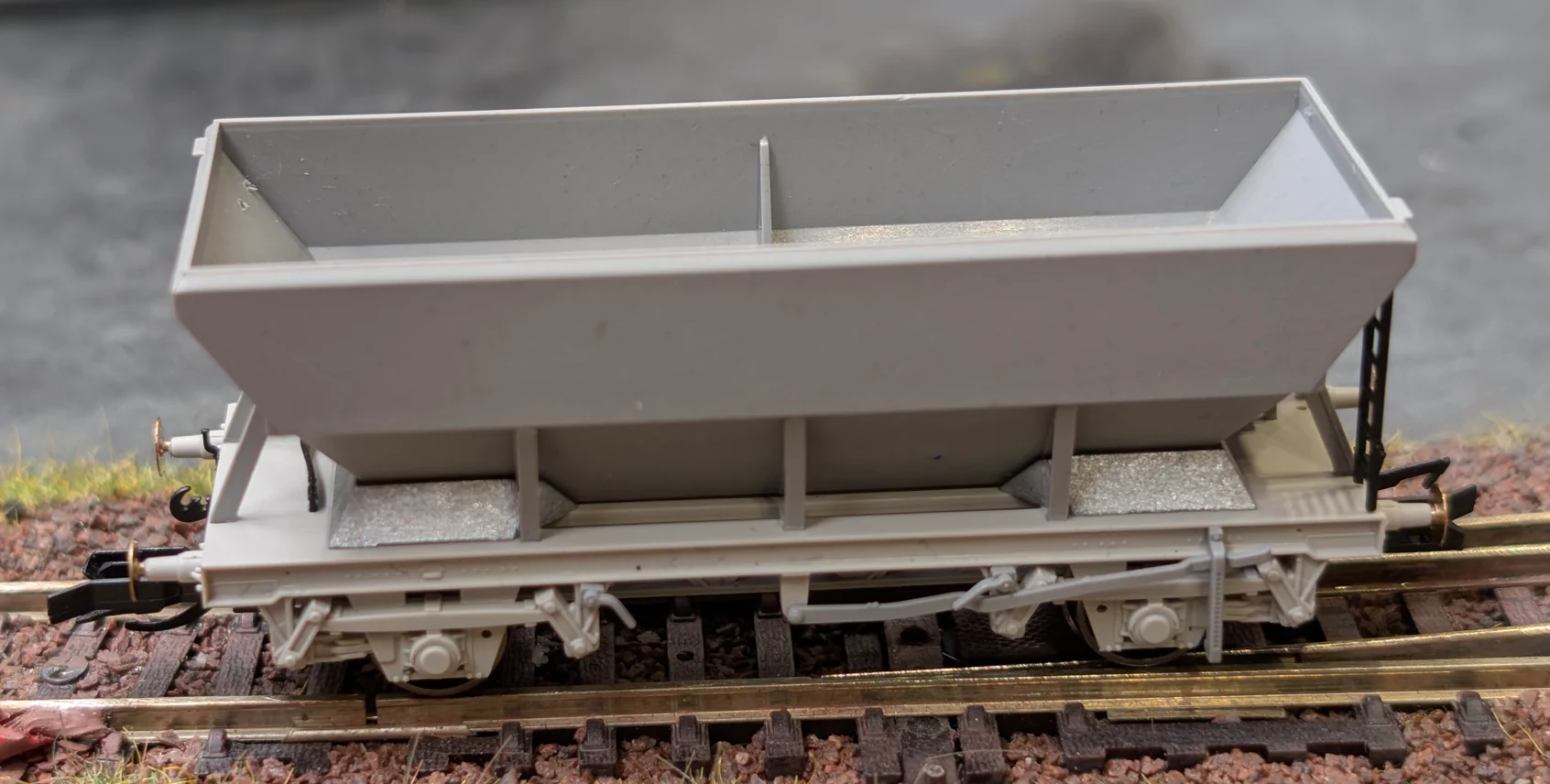 TT6072 HBA Hopper Wagon BR Bauxite 360626 - Image 2