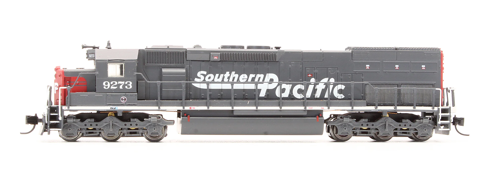 Pre-Owned SD45T-2 Diesel Locomotive Southern Pacific - Road #9273 - Image 2