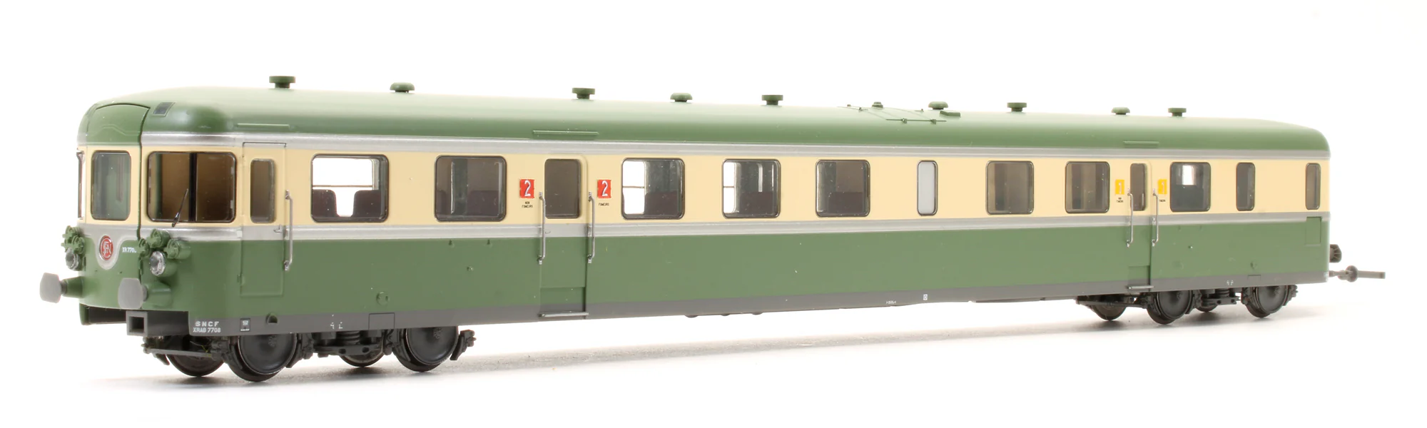 Pre-Owned SNCF RGP II X2719 Diesel Railcar & XRAB Trailer - DCC Sound - Image 5