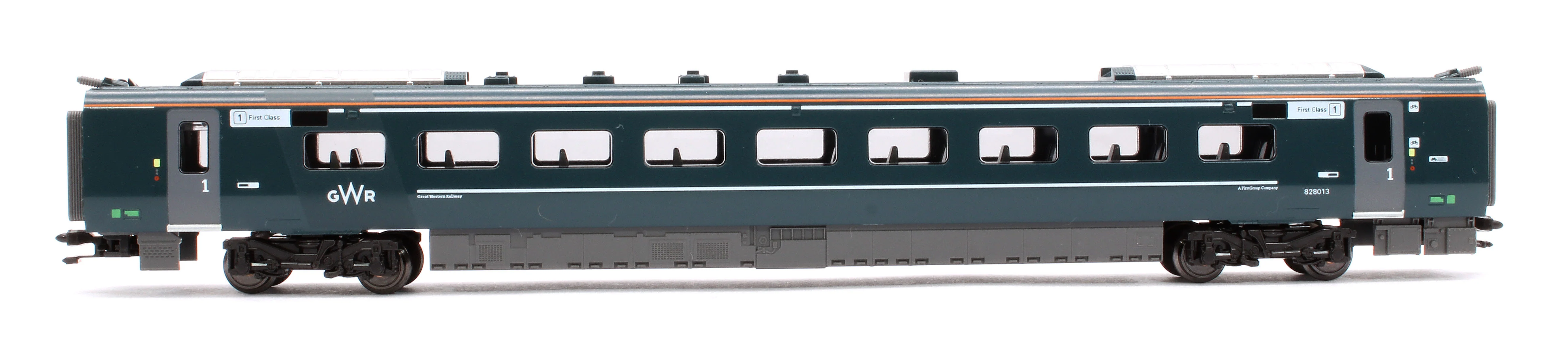 10-1672 -82999 Class 800 3xx GWR IET 9 Car Train Pack - Image 17