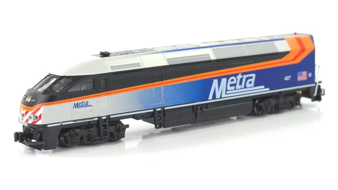 106-8701-S MP36PH Chicago Metra Bi-Level Car Train Pack - DCC-Sound - Image 2
