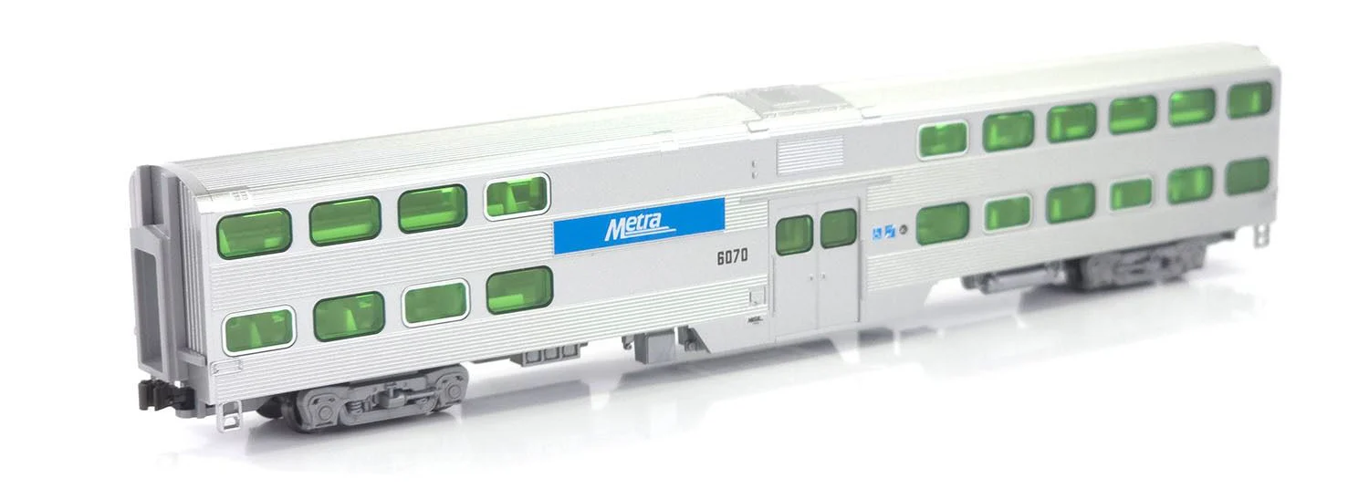 106-8701-S MP36PH Chicago Metra Bi-Level Car Train Pack - DCC-Sound - Image 3
