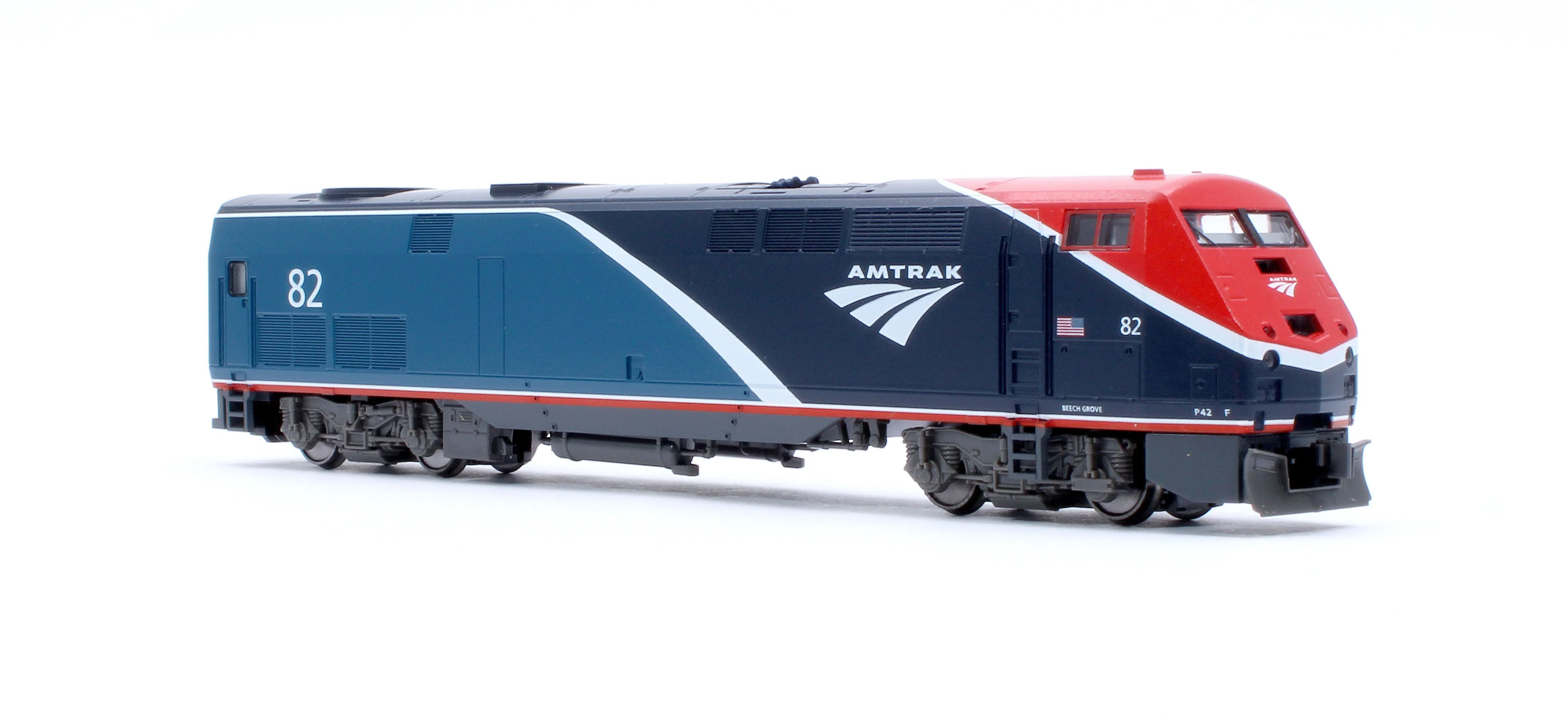 176-6040 GE P42 Amtrak PhVII 82 Diesel Locomotive - Image 4