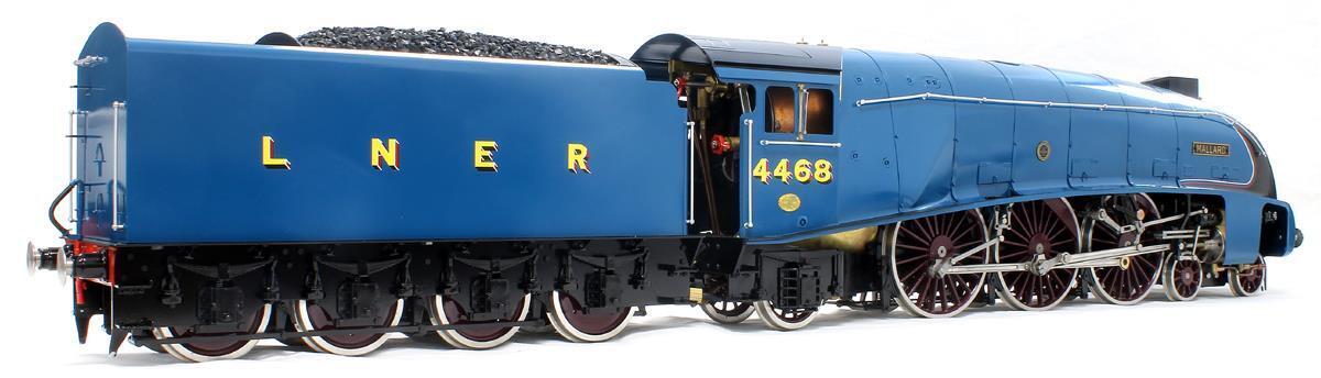 Kingscale 'Gauge 3' Gas-Fired LNER Blue 4-6-2 Class A4 4468 'Mallard' Unvalanced - Image 6
