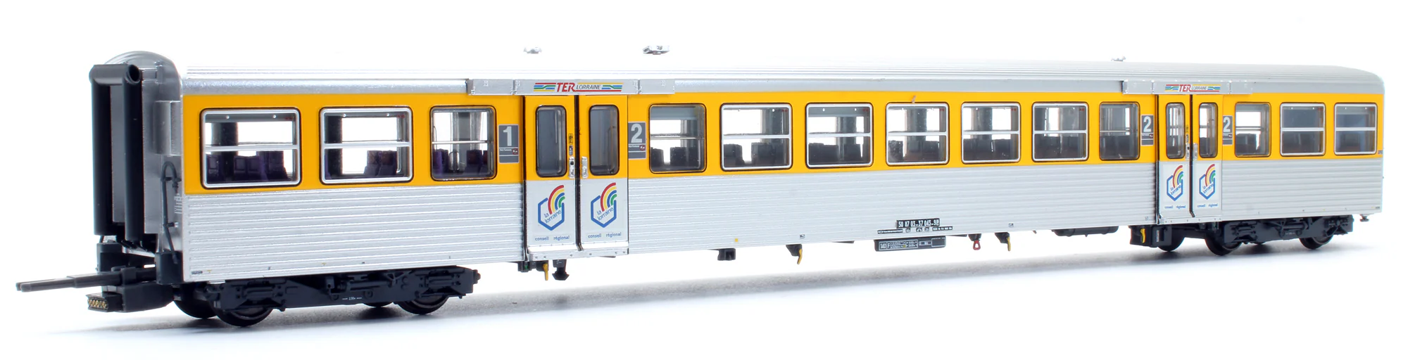 Pre-Owned SNCF Regional Push-Pull Yellow/Stainless Steel Coaches (Set of 3) - DCC Fitted - Image 3