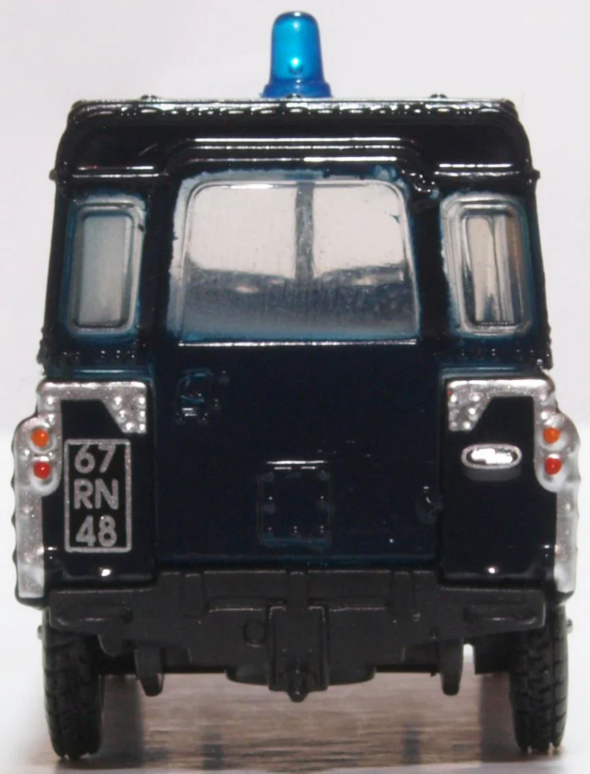 76LAN2021 Land Rover Series II LWB Station Wagon Navy Bomb Disposal - Image 5