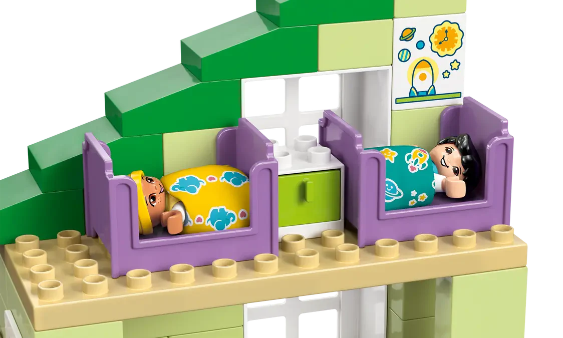 Lego Duplo 3 in 1 Modern Family House with Figures - 10470 - Image 5