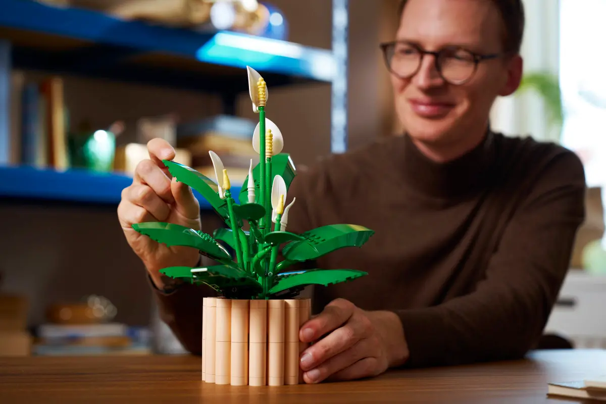 Lego Botanicals Peace Lily - 11504 - Image 9