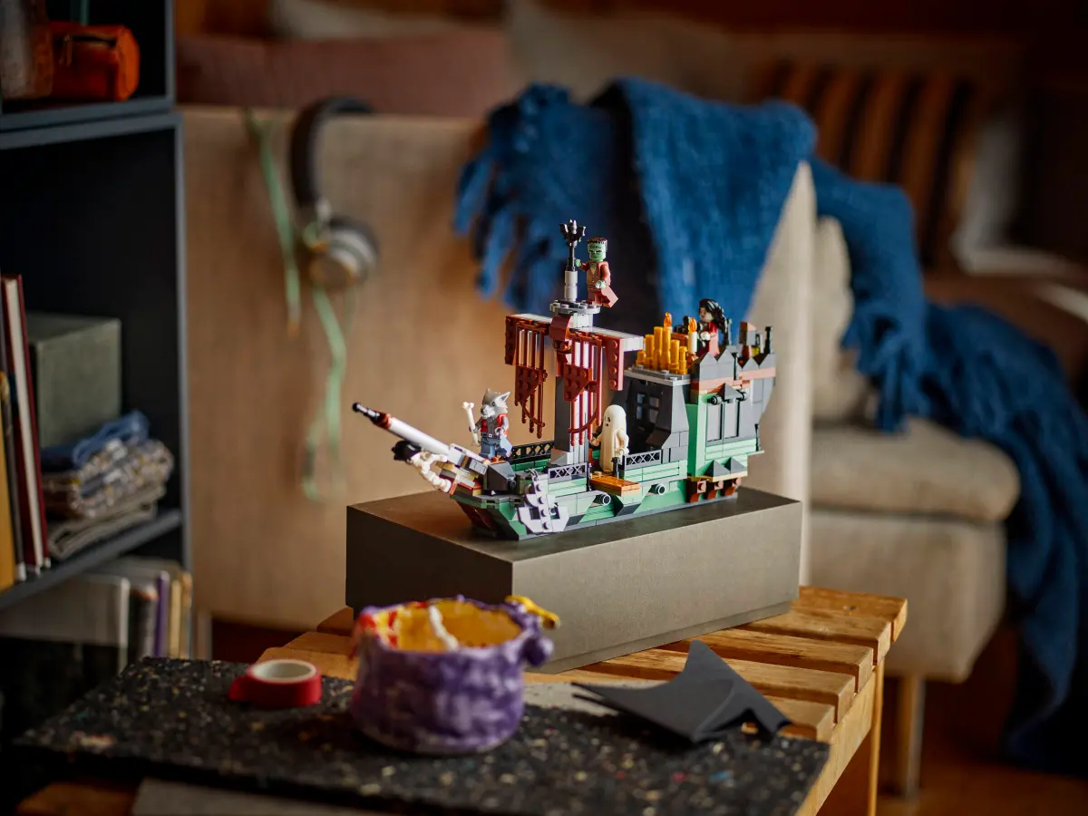 Lego Creator Haunted Mansion - 31167 - Image 9