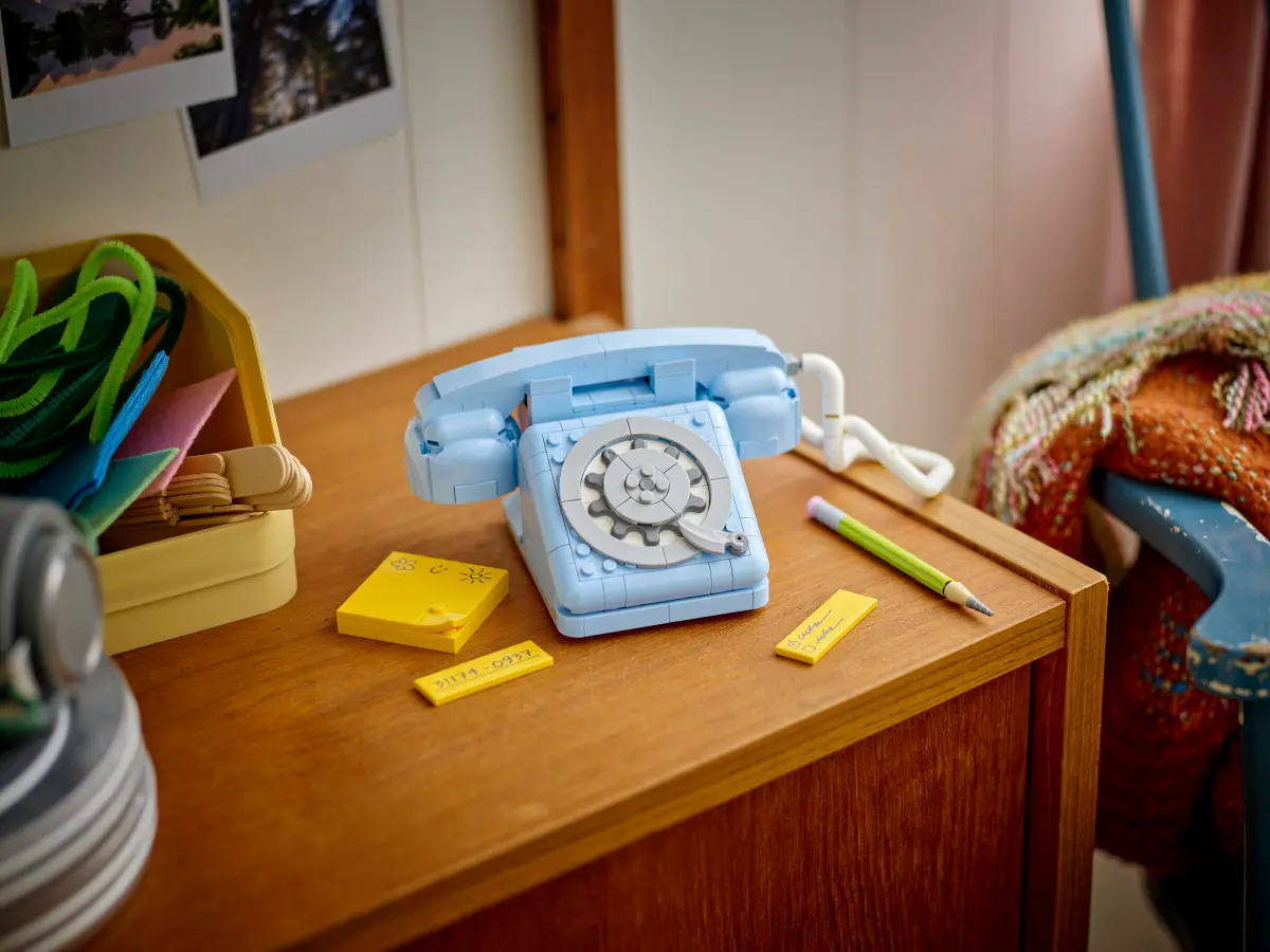 Lego Creator Retro Telephone - 31174 - Image 8
