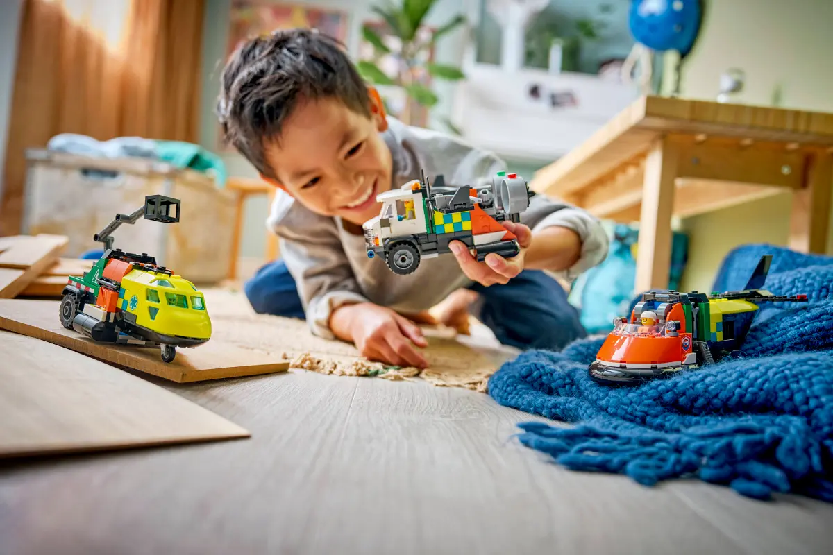 Lego City Airplane, Service Truck & Hovercraft Remix - 60505 - Image 8