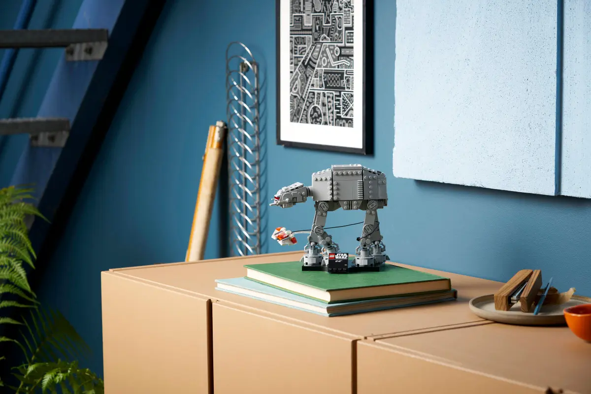 Lego Star Wars The Empire Strikes Back AT-AT™ Walker & Snowspeeder - 75440 - Image 11