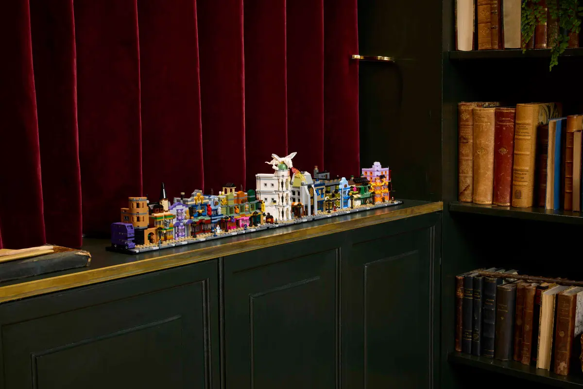 Lego Harry Potter Diagon Alley™ Wizarding Shops - 76444 - Image 14