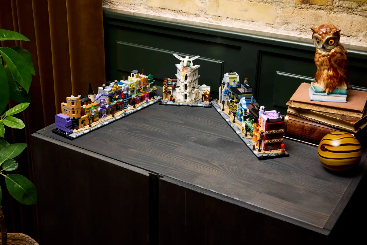 Lego Harry Potter Diagon Alley™ Wizarding Shops - 76444 - Image 15