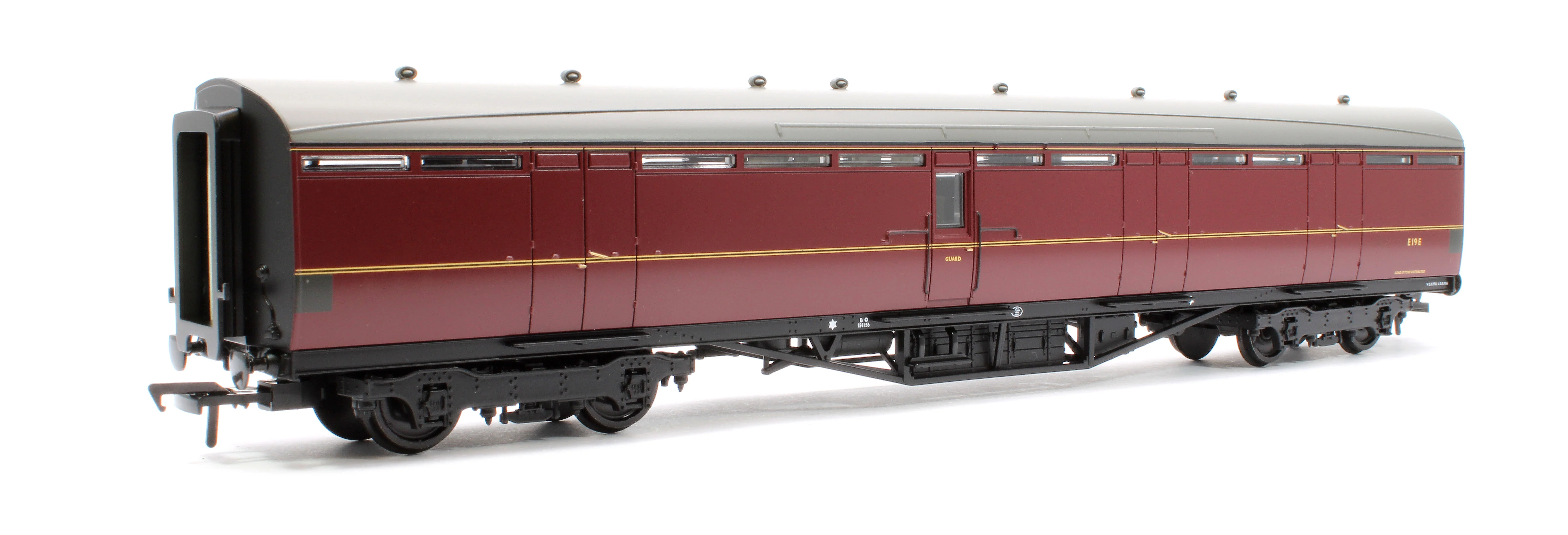 34-362A LNER Thompson Full Brake BR Maroon No. E19E