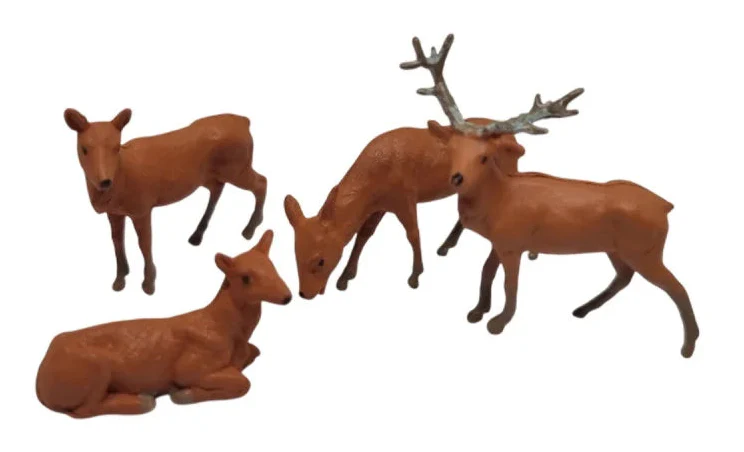1:76 Scale Deer Figures (4 Pack)