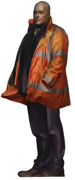 OO Gauge - Railway & Lineside - Loco Crew in High Vis Jacket - Image 2