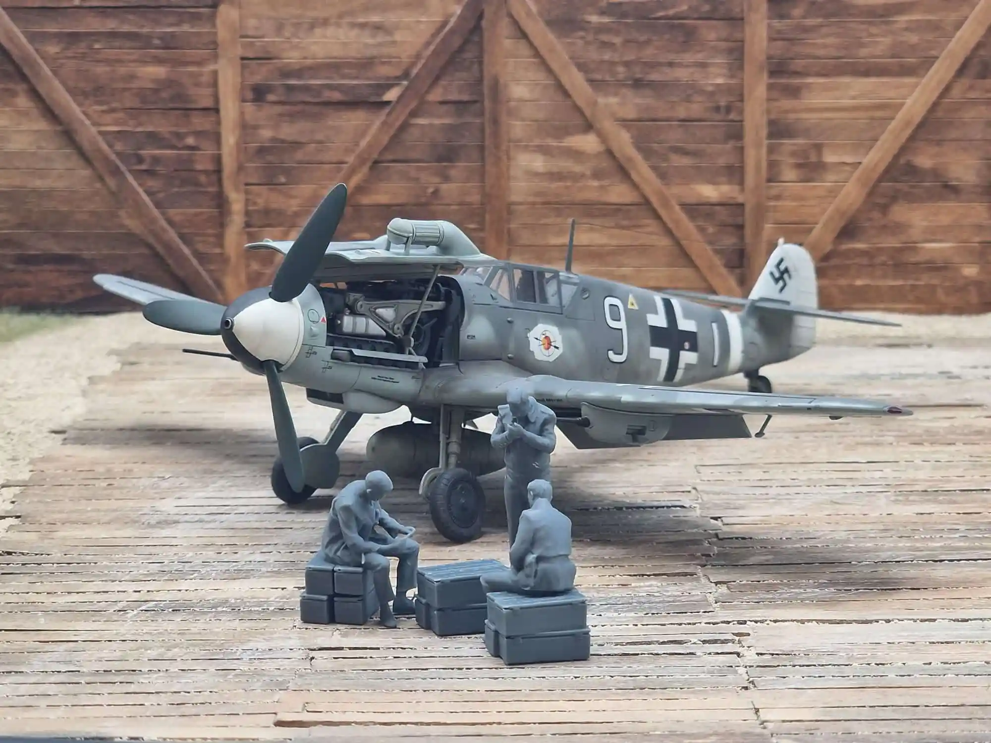 1:76 Scale - World War Two - Luftwaffe Pilots playing cards - Image 2