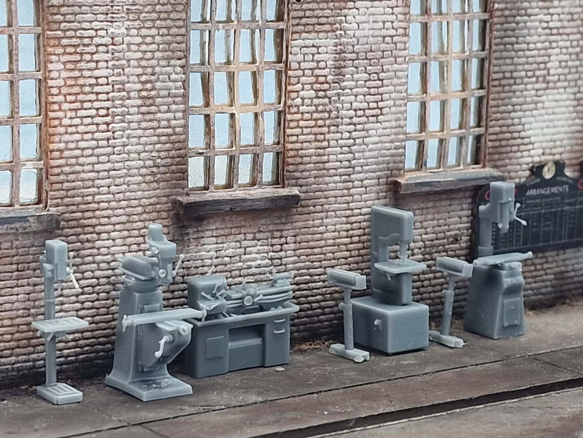 99009-043 O Gauge Workshop Details - Machine Shop Bundle - Image 2