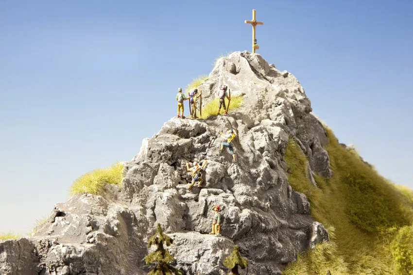 In the Mountains 3D Set (Pre-Built)