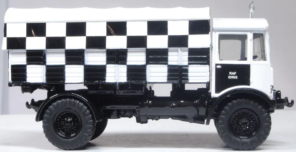 76AEC020 AEC Matador Tripoli Libya Artillery Tractor - Image 4