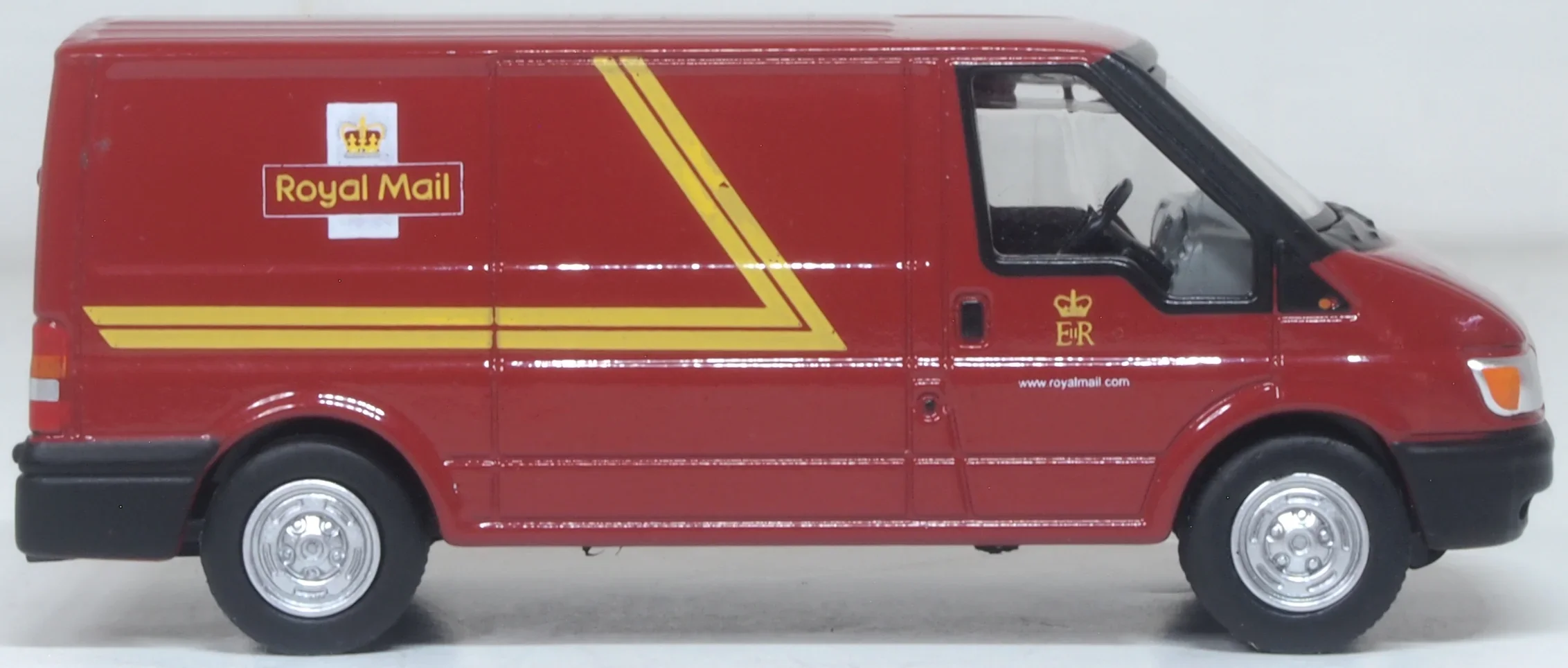 76FT4002 Ford Transit Mk4 Van Royal Mail - Image 3