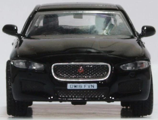 76JXE003 Jaguar XE Narvik Black - Image 2