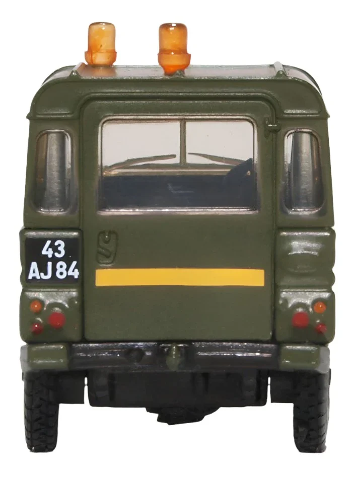 76LRL005 Land Rover Lightweight RAF - Image 5